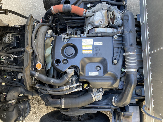 いすゞ エルフ 小型 バン TRG-NMR85AN(102257) 7枚目