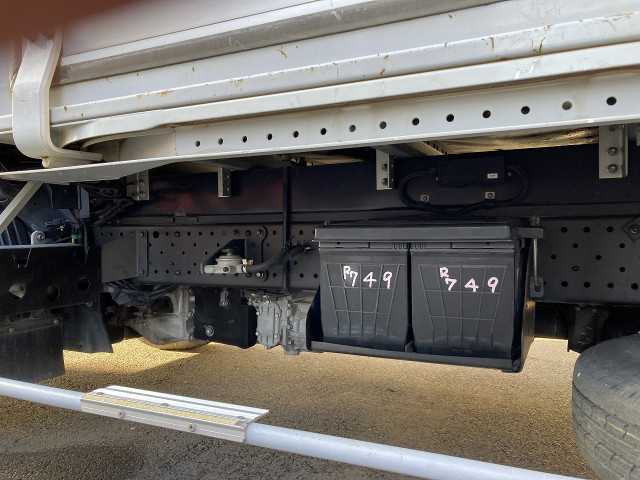 いすゞ エルフ 小型 バン TRG-NMR85AN(102257) 10枚目