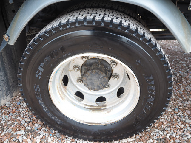 いすゞ フォワード 増トン 平ボディ（クレーン付） LPG-FTR90S2(102258) 25枚目