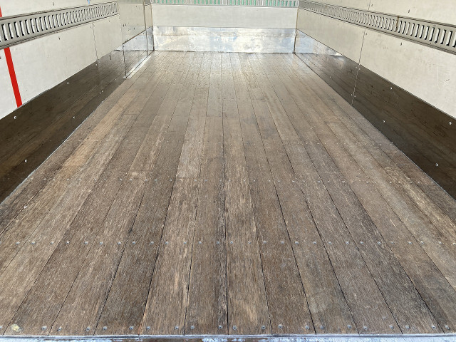 いすゞ エルフ 小型 バン TRG-NMR85AN(102257) 25枚目