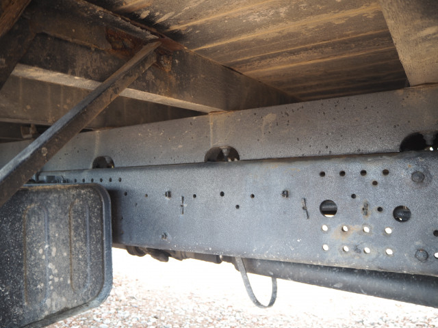 いすゞ フォワード 増トン 平ボディ（クレーン付） LPG-FTR90S2(102258) 33枚目