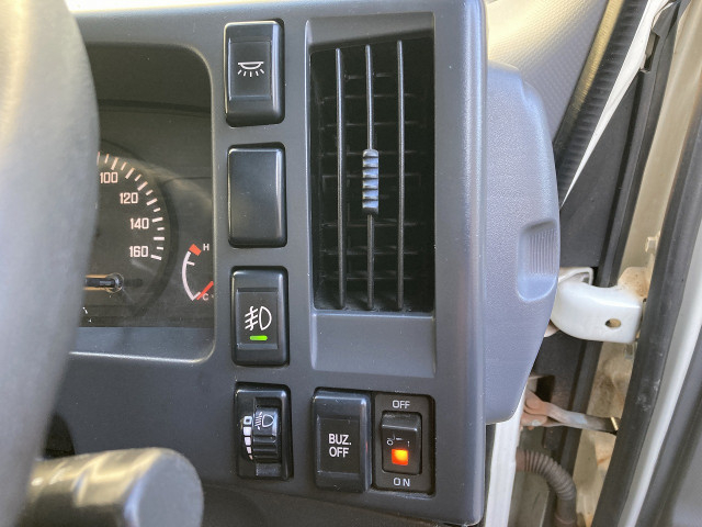 いすゞ エルフ 小型 バン TRG-NMR85AN(102257) 41枚目