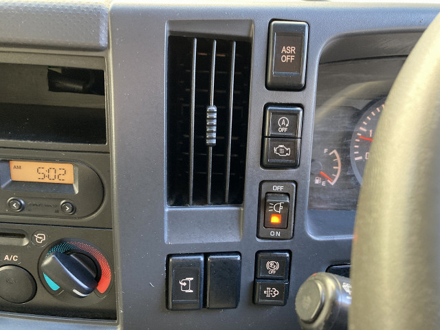 いすゞ エルフ 小型 バン TRG-NMR85AN(102257) 42枚目