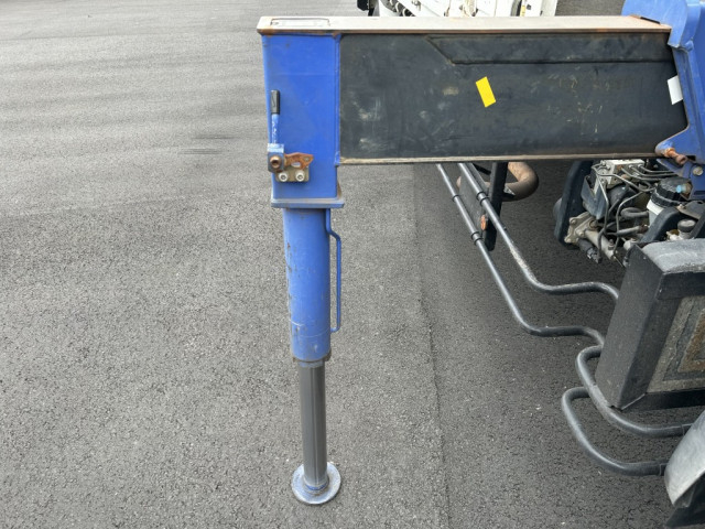 日野 レンジャー 中型 平ボディ（クレーン付） TKG-FC9JKAP(102262) 18枚目