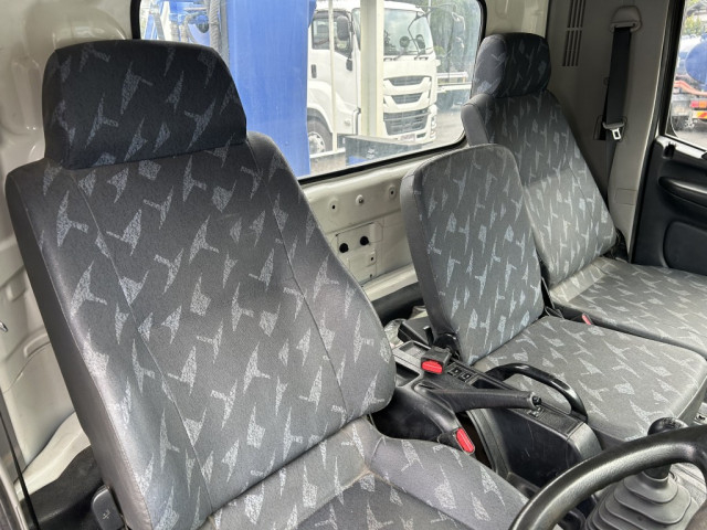 日野 レンジャー 中型 平ボディ（クレーン付） TKG-FC9JKAP(102262) 30枚目