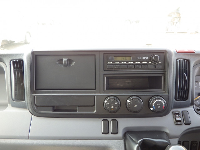 Mitsubishi Fuso canter Small Wing body TKG-FEB50(102263) 9枚目