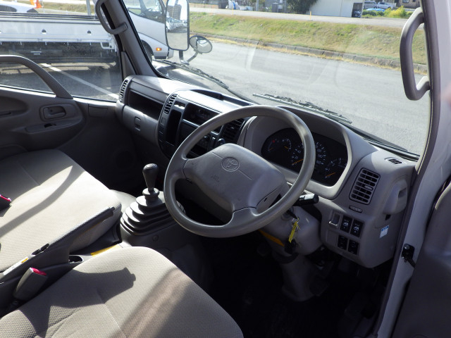 トヨタ ダイナ 小型 Wキャブ ADF-KDY231(102265) 6枚目