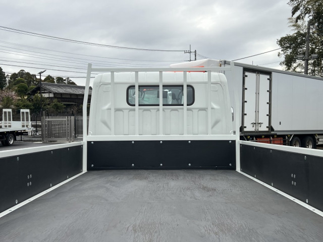 三菱ふそう キャンター 小型 平ボディ 2RG-FEB80(102269) 13枚目
