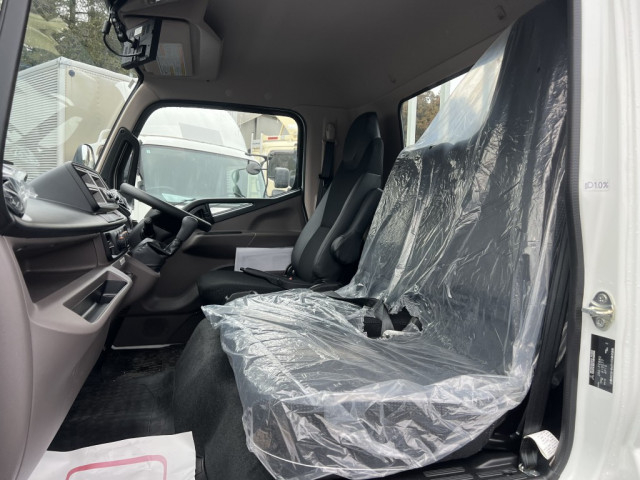 三菱ふそう キャンター 小型 平ボディ 2RG-FEB80(102269) 33枚目