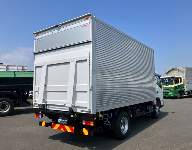 三菱ふそう キャンター 小型 バン 2PG-FEB80(102271) 5枚目