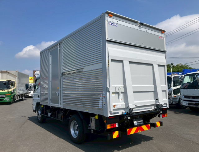 三菱ふそう キャンター 小型 バン 2PG-FEB80(102271) 14枚目