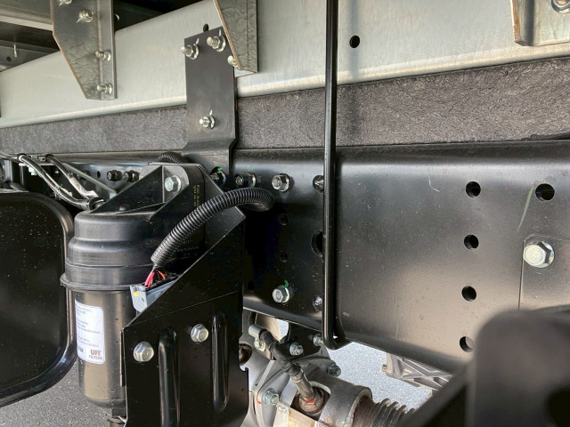 三菱ふそう キャンター 小型 バン 2PG-FEB80(102271) 23枚目