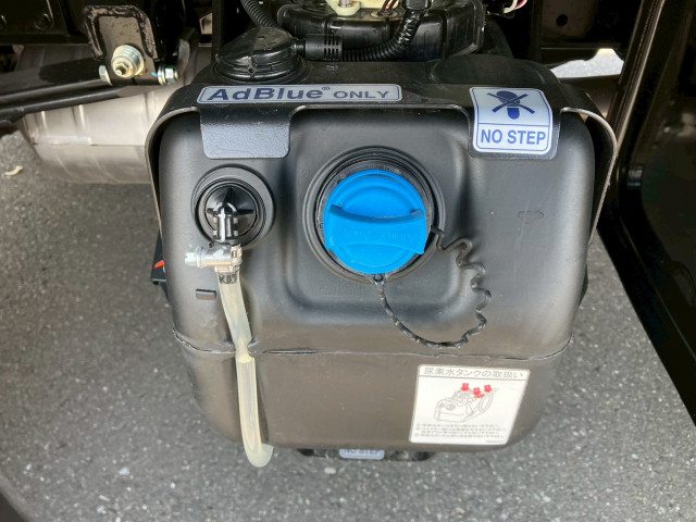 三菱ふそう キャンター 小型 バン 2PG-FEB80(102271) 28枚目