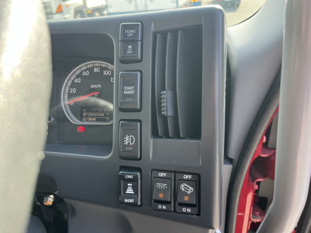 いすゞ フォワード 中型 ウィング 2RG-FRR90T2(102273) 13枚目