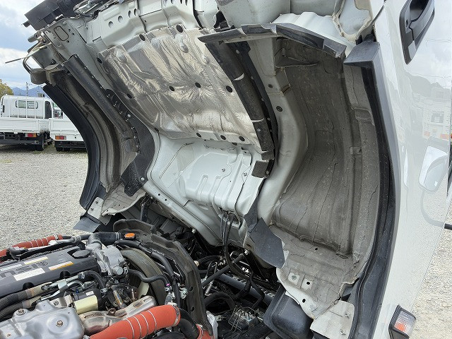 いすゞ エルフ 小型 平ボディ 2RG-NMR88AR(102272) 20枚目