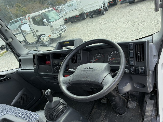 いすゞ エルフ 小型 平ボディ 2RG-NMR88AR(102272) 26枚目