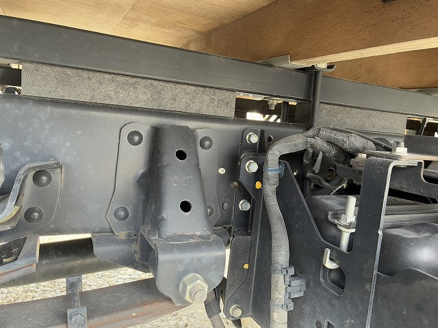 いすゞ エルフ 小型 平ボディ 2RG-NMR88AR(102272) 36枚目