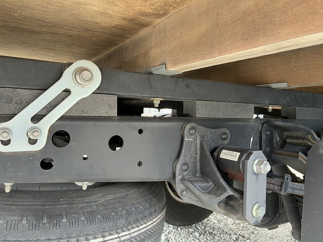 いすゞ エルフ 小型 平ボディ 2RG-NMR88AR(102272) 37枚目