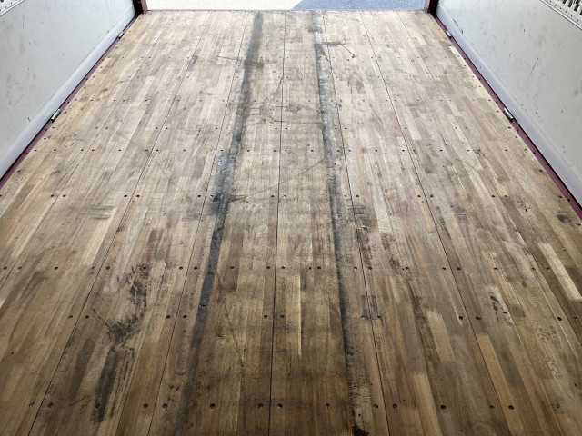 いすゞ フォワード 中型 ウィング 2RG-FRR90T2(102273) 37枚目