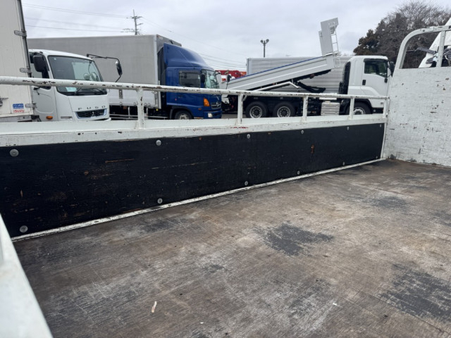 Mitsubishi Fuso canter Small Flat body 2PG-FBAV0(102274) 10枚目