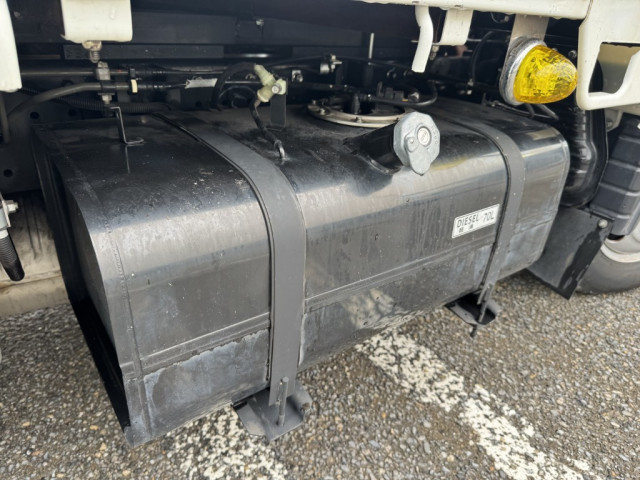 Mitsubishi Fuso canter Small Flat body 2PG-FBAV0(102274) 20枚目