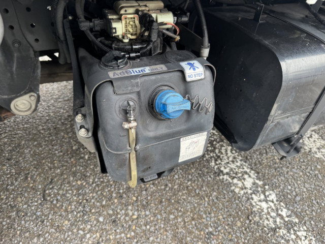 Mitsubishi Fuso canter Small Flat body 2PG-FBAV0(102274) 21枚目