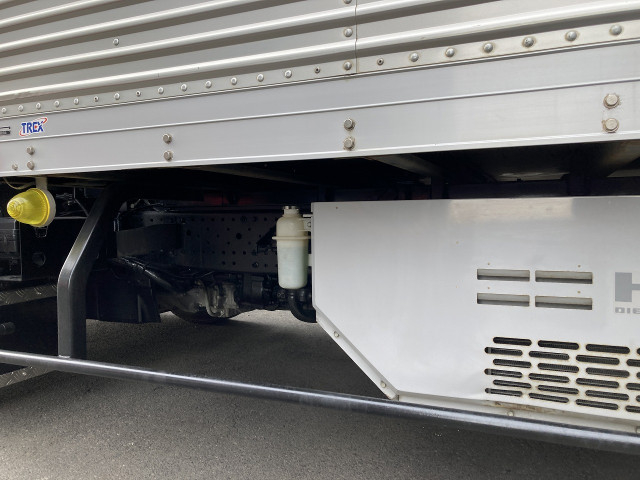 いすゞ エルフ 小型 バン TQG-NPR85AN(102276) 9枚目