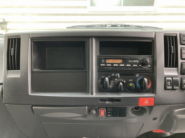 いすゞ エルフ 小型 バン TQG-NPR85AN(102276) 17枚目