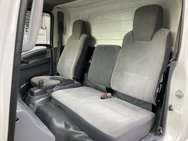 いすゞ エルフ 小型 バン TQG-NPR85AN(102276) 44枚目