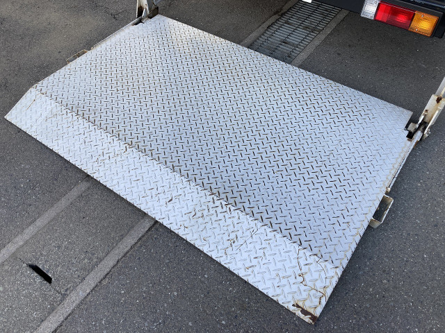 Nissan atlas Small Box body TRG-FEA5W(102277) 6枚目