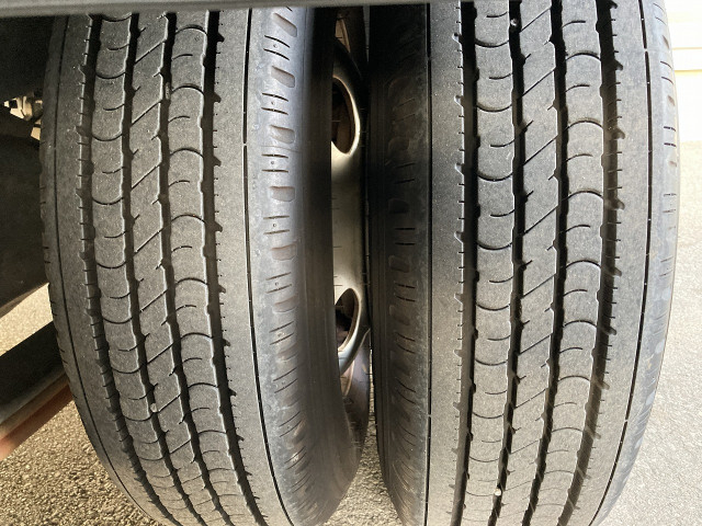 Nissan atlas Small Box body TRG-FEA5W(102277) 15枚目