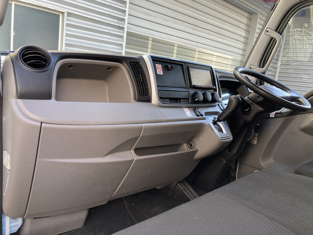 Nissan atlas Small Box body TRG-FEA5W(102277) 21枚目