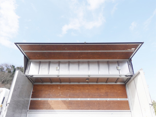 いすゞ フォワード 中型 ウィング TKG-FRR90T2(102304) 10枚目