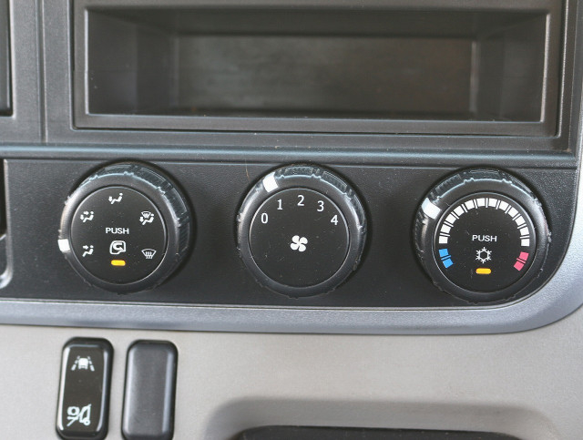 三菱ふそう キャンター 小型 平ボディ 2RG-FBA20(102303) 43枚目