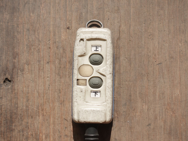 いすゞ フォワード 中型 ウィング TKG-FRR90T2(102305) 20枚目