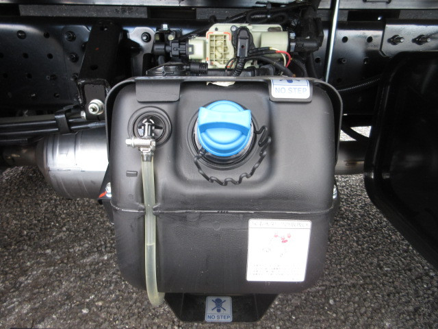 Mitsubishi Fuso canter Small Crane equipped trucks 2RG-FEAV0(102380) 30枚目