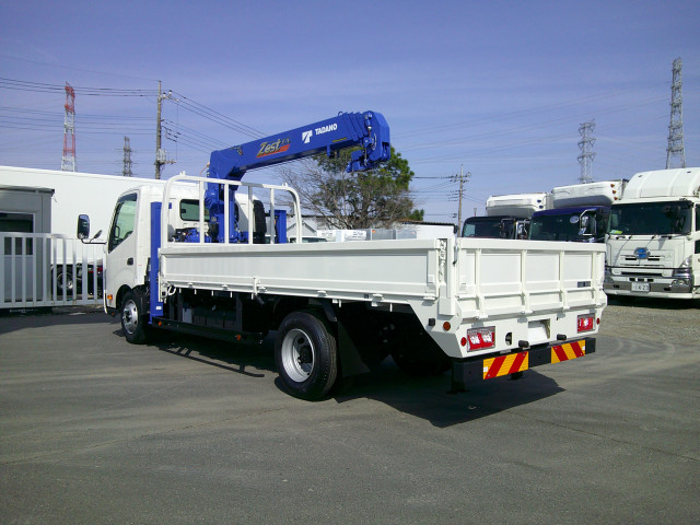 日野 デュトロ 小型 平ボディ（クレーン付） 2KG-XZU720(102382) 7枚目