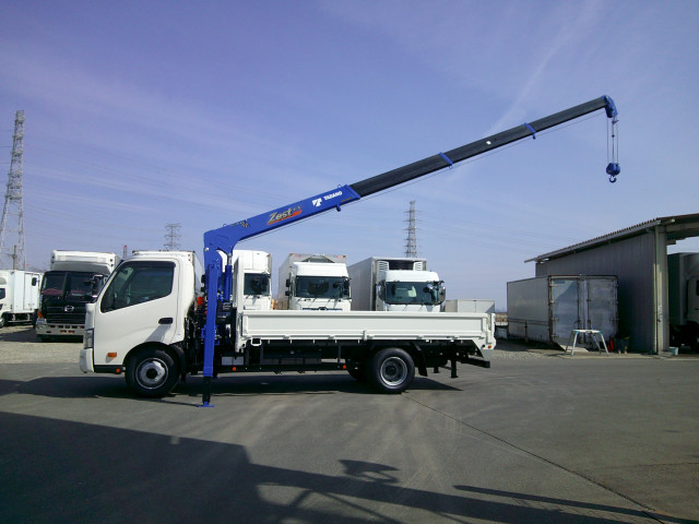 日野 デュトロ 小型 平ボディ（クレーン付） 2KG-XZU720(102382) 14枚目