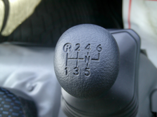 日野 デュトロ 小型 平ボディ（クレーン付） 2KG-XZU720(102382) 23枚目