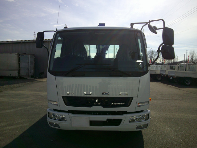 三菱ふそう ファイター 小型 平ボディ（クレーン付） 2KG-FK62F(102384) 2枚目