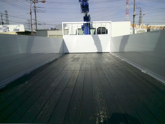 三菱ふそう ファイター 小型 平ボディ（クレーン付） 2KG-FK62F(102384) 10枚目