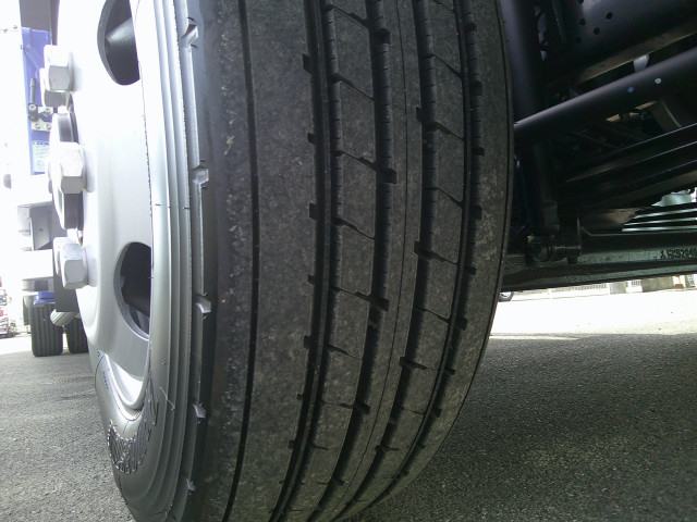 三菱ふそう ファイター 小型 平ボディ（クレーン付） 2KG-FK62F(102384) 29枚目