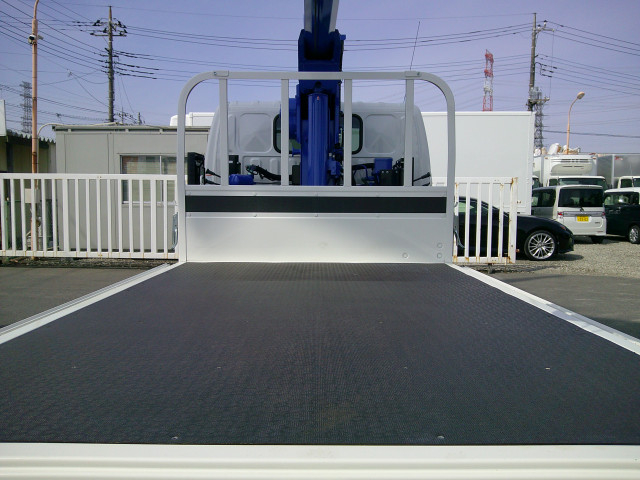 日野 デュトロ 小型 平ボディ（クレーン付） 2KG-XZU605M(102385) 12枚目