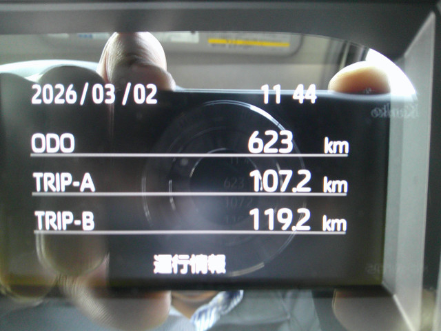 日野 デュトロ 小型 平ボディ（クレーン付） 2KG-XZU605M(102385) 18枚目