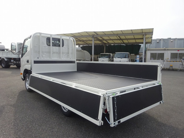 トヨタ ダイナ 小型 平ボディ 3BF-TRY230(102418) 6枚目