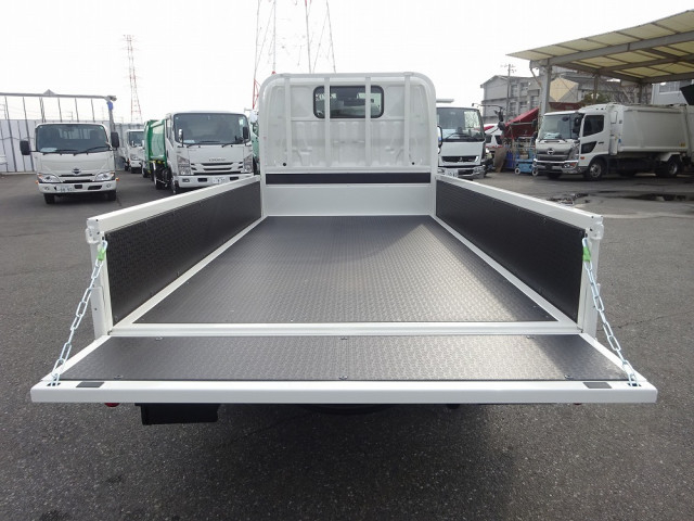 トヨタ ダイナ 小型 平ボディ 3BF-TRY230(102418) 12枚目