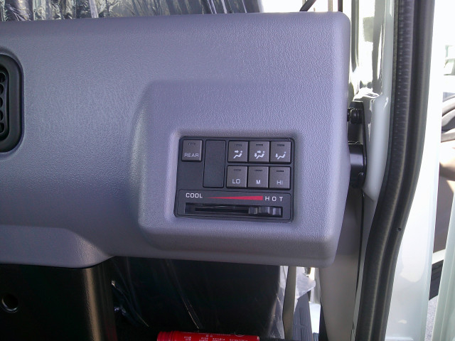 三菱ふそう キャンター 小型 Wキャブ 2RG-FBA20(102419) 21枚目