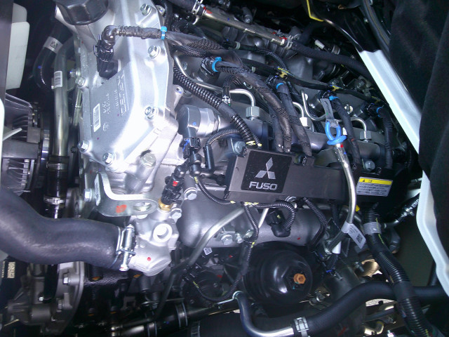 三菱ふそう キャンター 小型 Wキャブ 2RG-FBA20(102419) 27枚目
