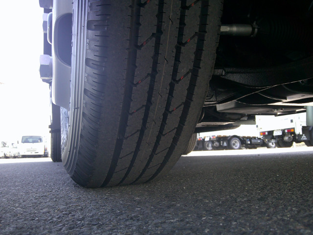 三菱ふそう キャンター 小型 Wキャブ 2RG-FBA20(102419) 28枚目