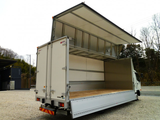 三菱ふそう ファイター 中型 ウィング 2KG-FK65F(102428) 18枚目